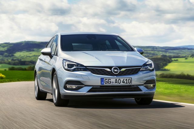Opel Astra 5 Doors foto 1