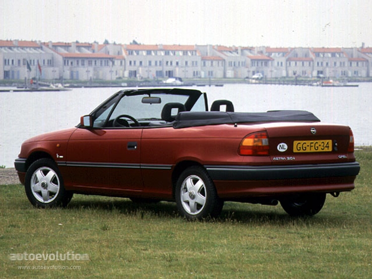 Opel Astra Cabriolet photo 2