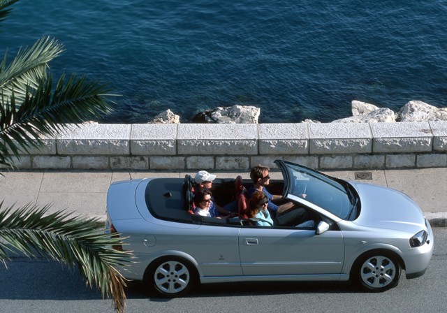 Opel Astra Cabriolet Foto 34