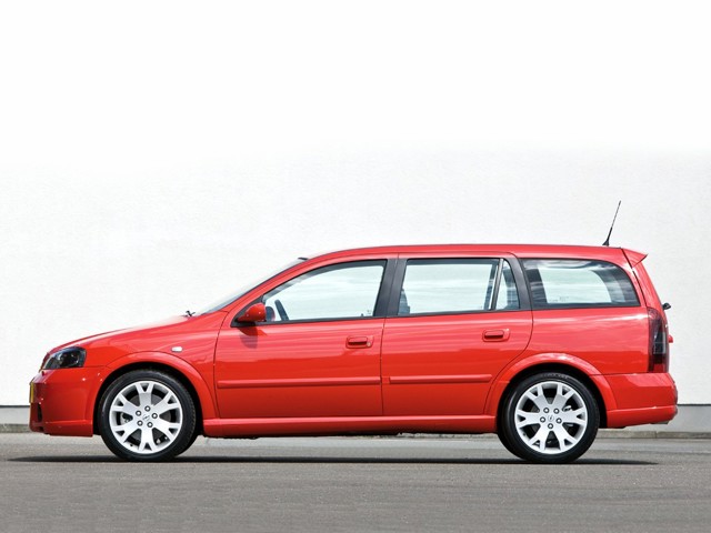 Opel Astra Caravan Foto 9
