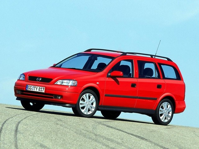Opel Astra Caravan Foto 16