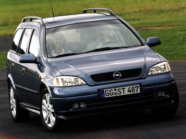 Opel Astra Caravan Foto 22