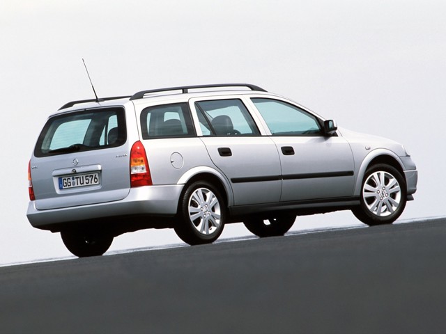 Opel Astra Caravan Foto 27