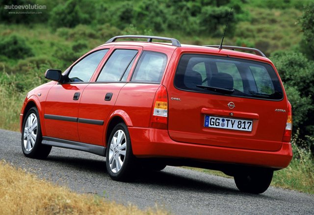 Opel Astra Caravan Foto 4
