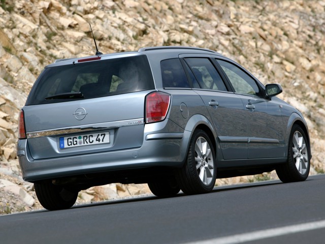 Opel Astra Caravan foto 8