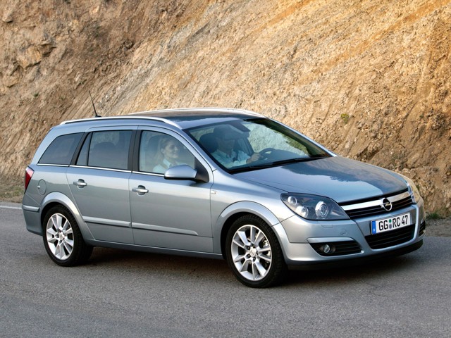 Opel Astra Caravan foto 9
