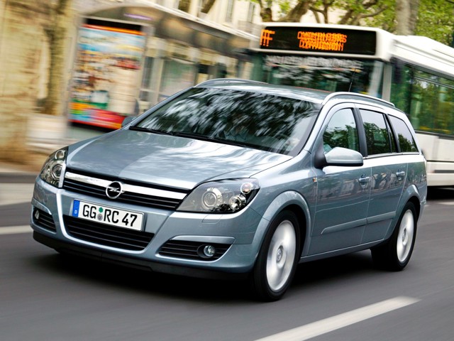 Opel Astra Caravan foto 20