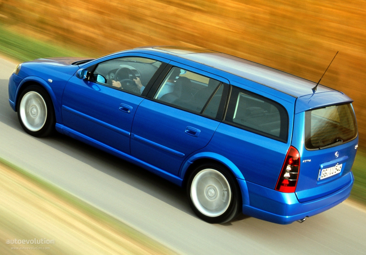 Opel Astra Caravan photo 4
