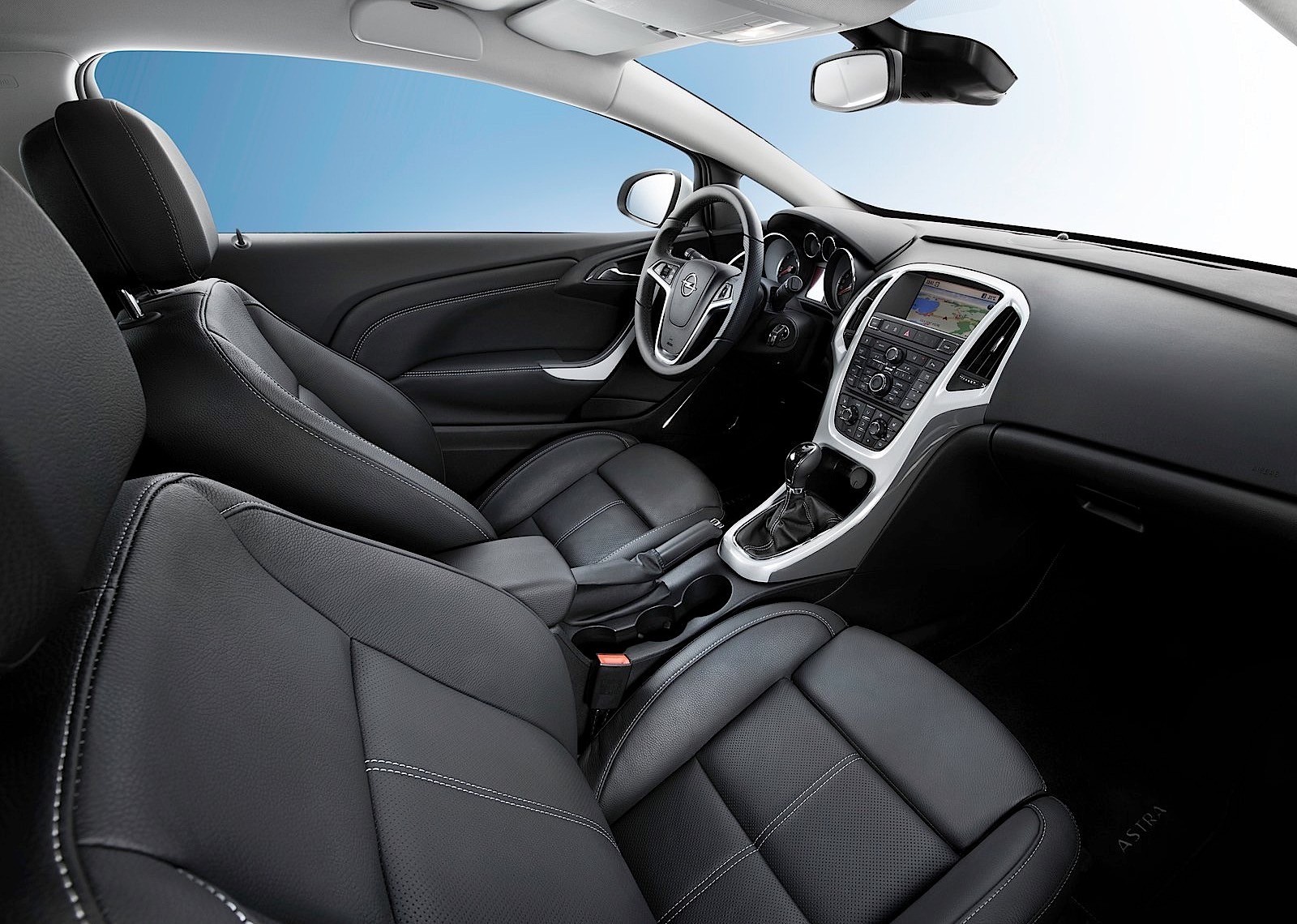 Opel Astra Gtc photo 96