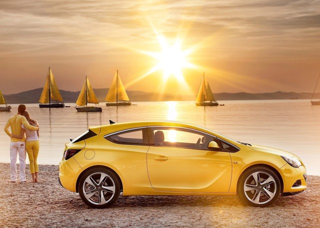 Opel Astra Gtc foto 23