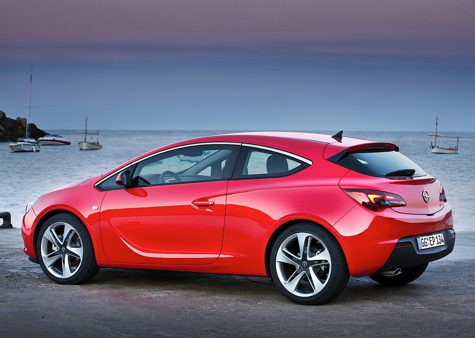 Opel Astra Gtc photo 26