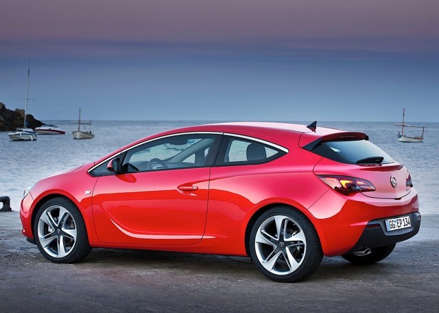 Opel Astra Gtc foto 26