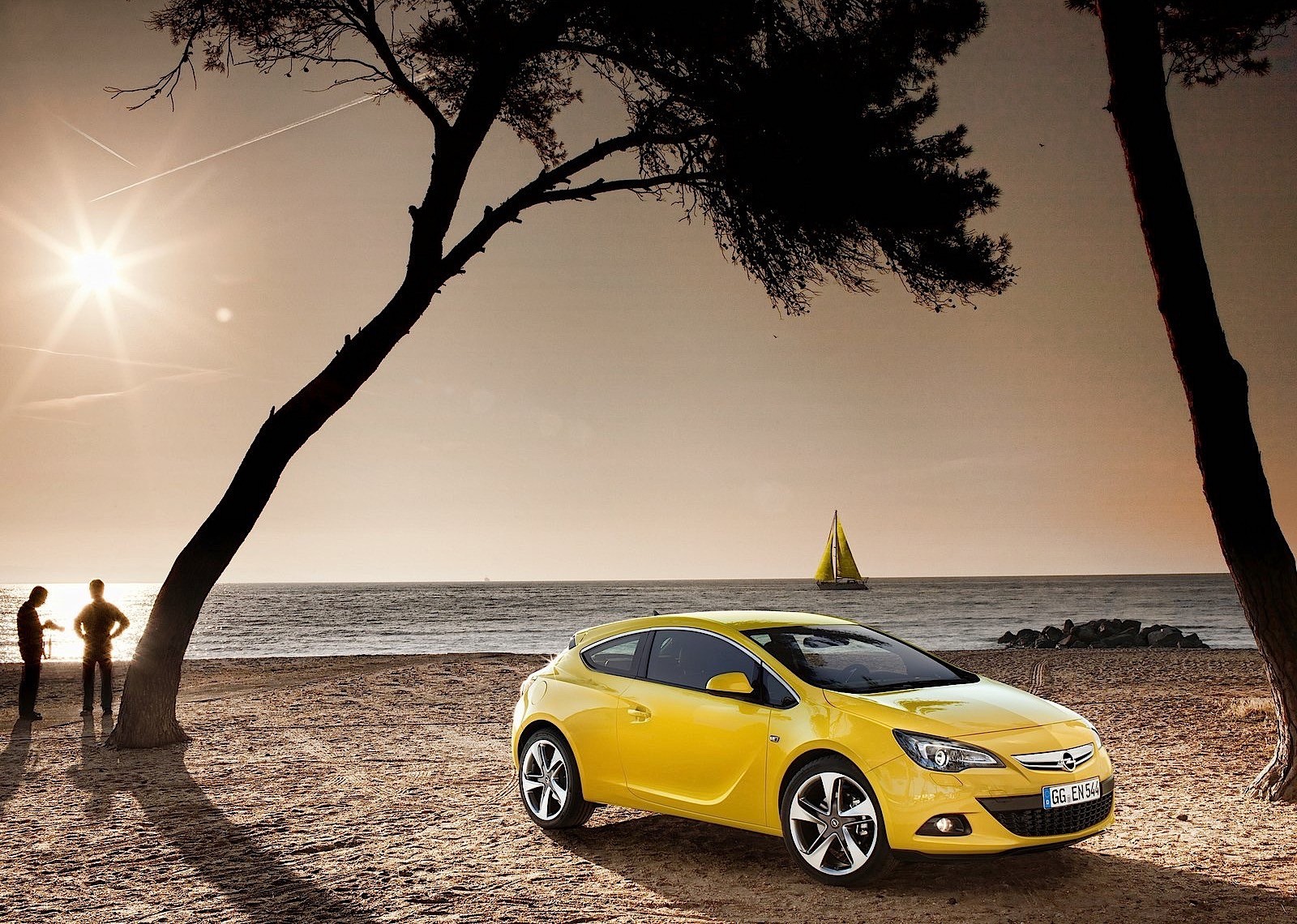 Opel Astra Gtc photo 40