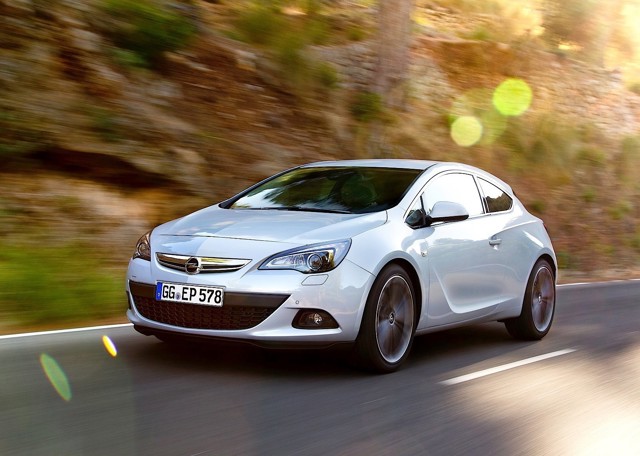 Opel Astra Gtc foto 44