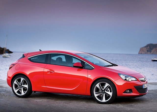 Opel Astra Gtc foto 54