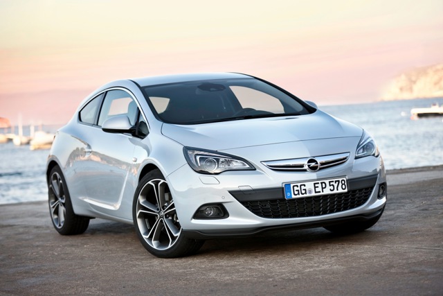 Opel Astra Gtc foto 1