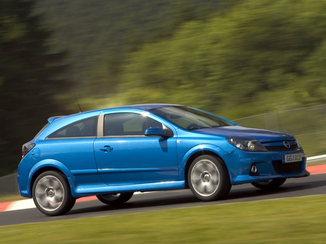 Opel Astra Opc photo 27