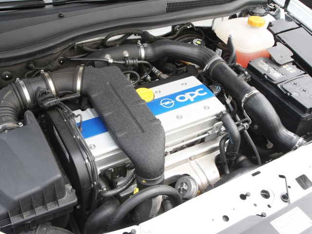 Opel Astra Opc photo 35