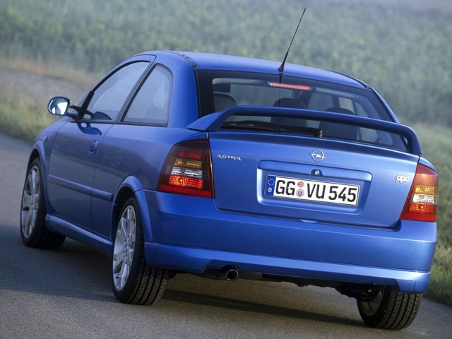 Opel Astra Opc photo 23