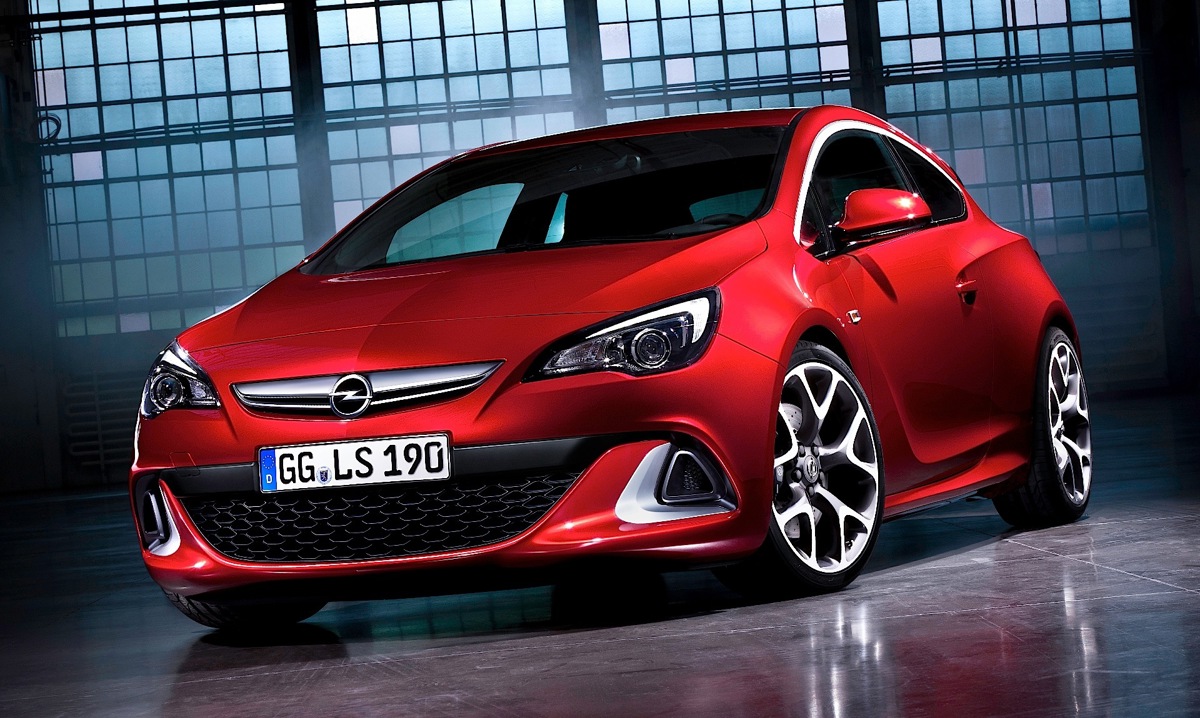 Opel OPEL Astra OPC 2.0 Turbo 6MT (280 HP)