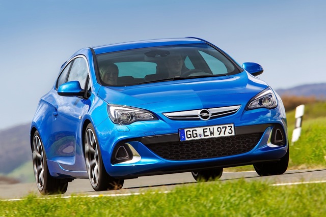 Opel Astra Opc photo 23