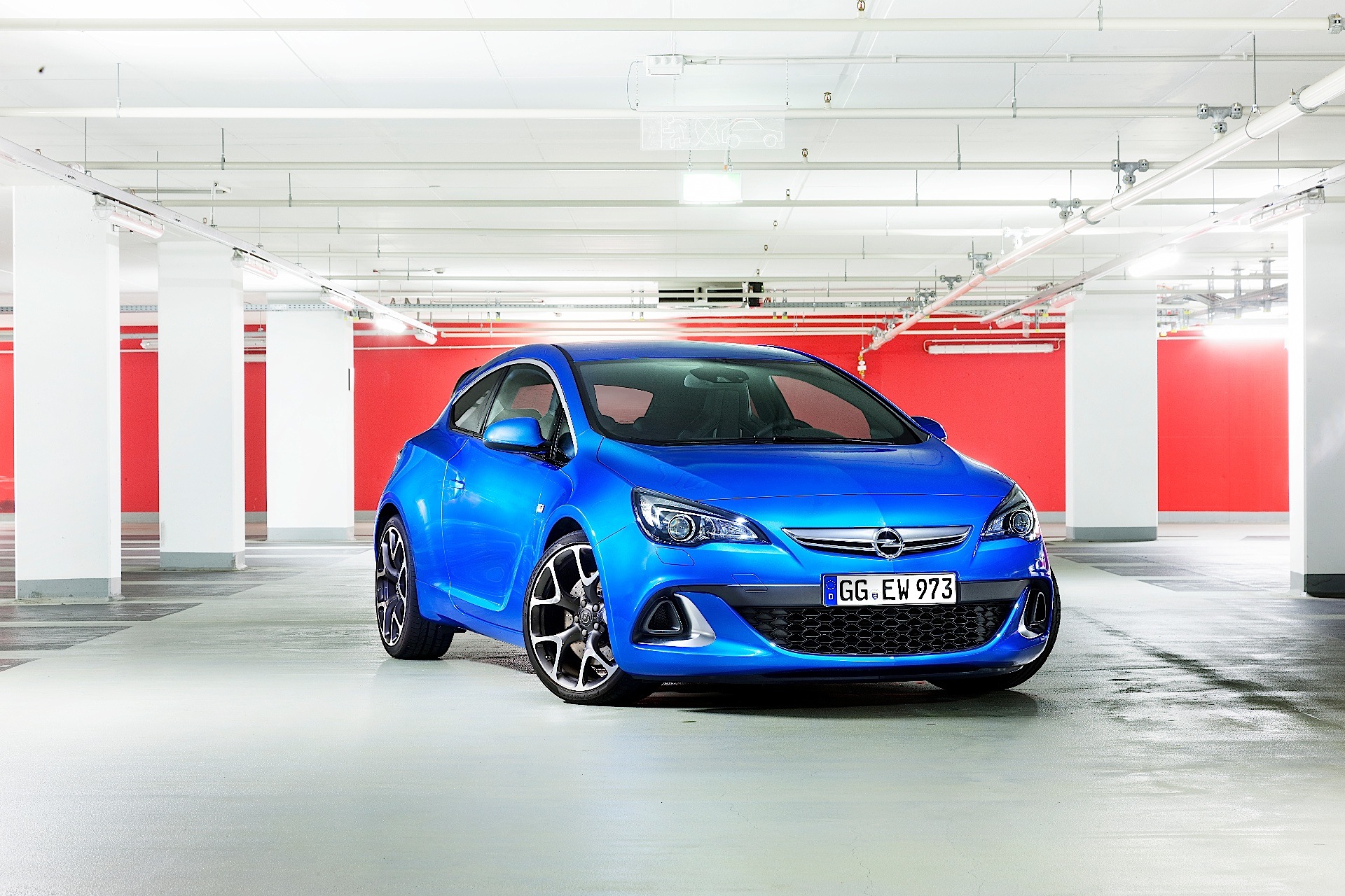 Opel Astra Opc photo 40