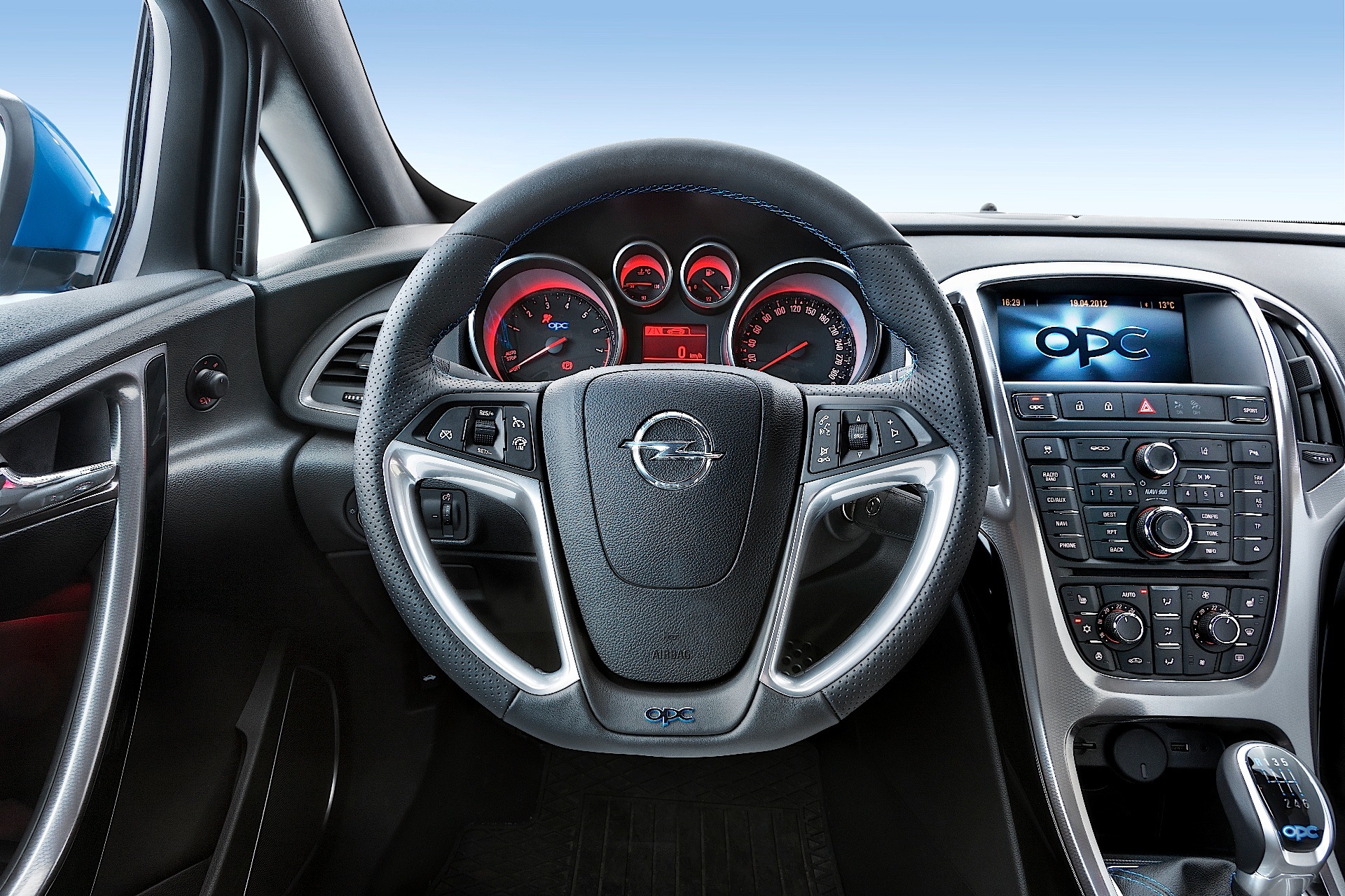 Opel Astra Opc photo 61