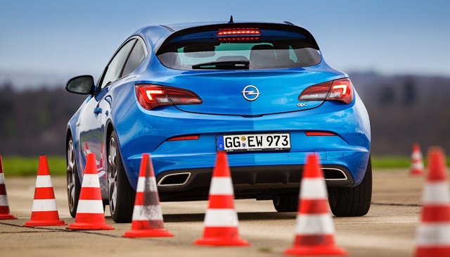 Opel Astra Opc photo 48