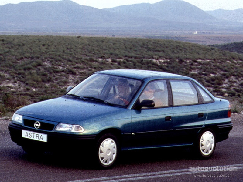 OPEL Astra Sedan