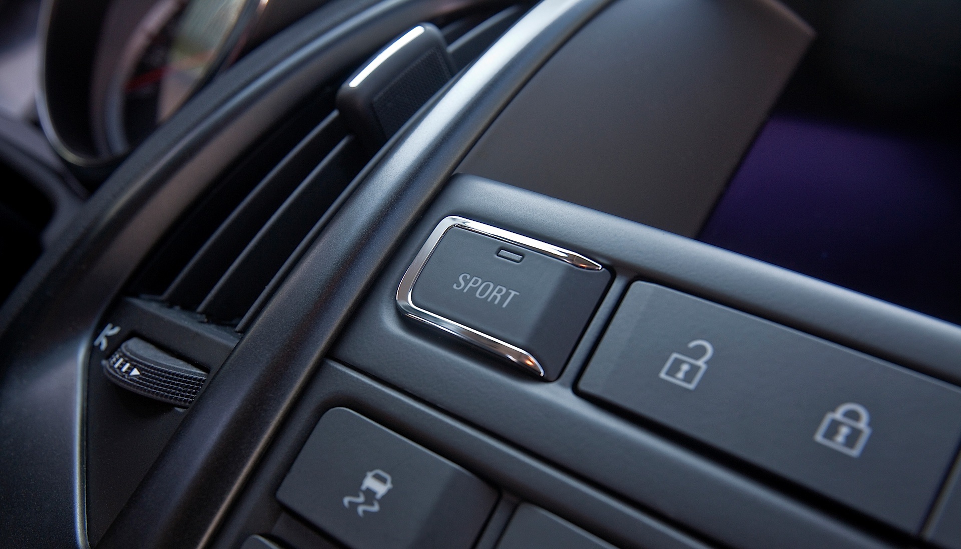 Opel Astra Sedan photo 15