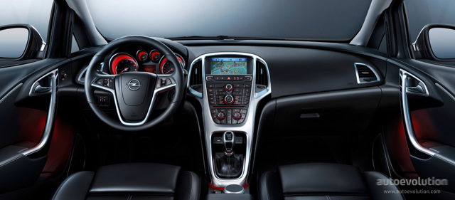 Opel Astra Sports Tourer photo 16