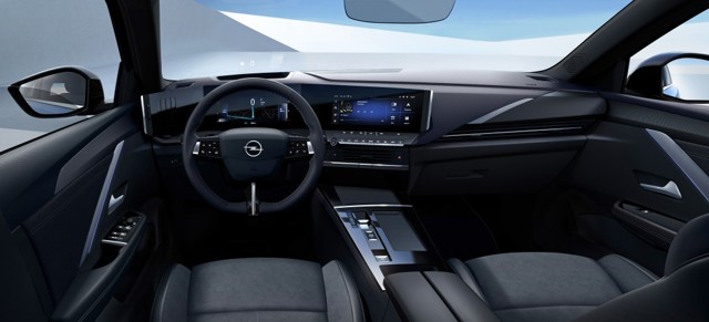 Opel Astra Sports Tourer photo 18
