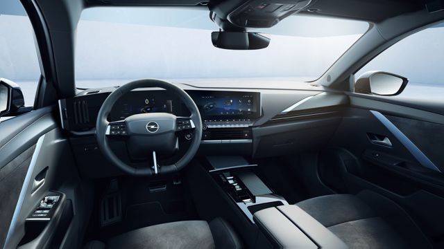 Opel Astra Sports Tourer photo 9