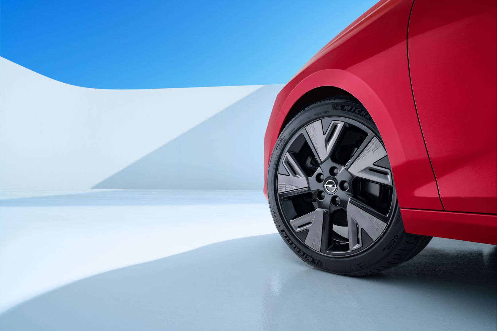 Opel Astra Sports Tourer photo 7