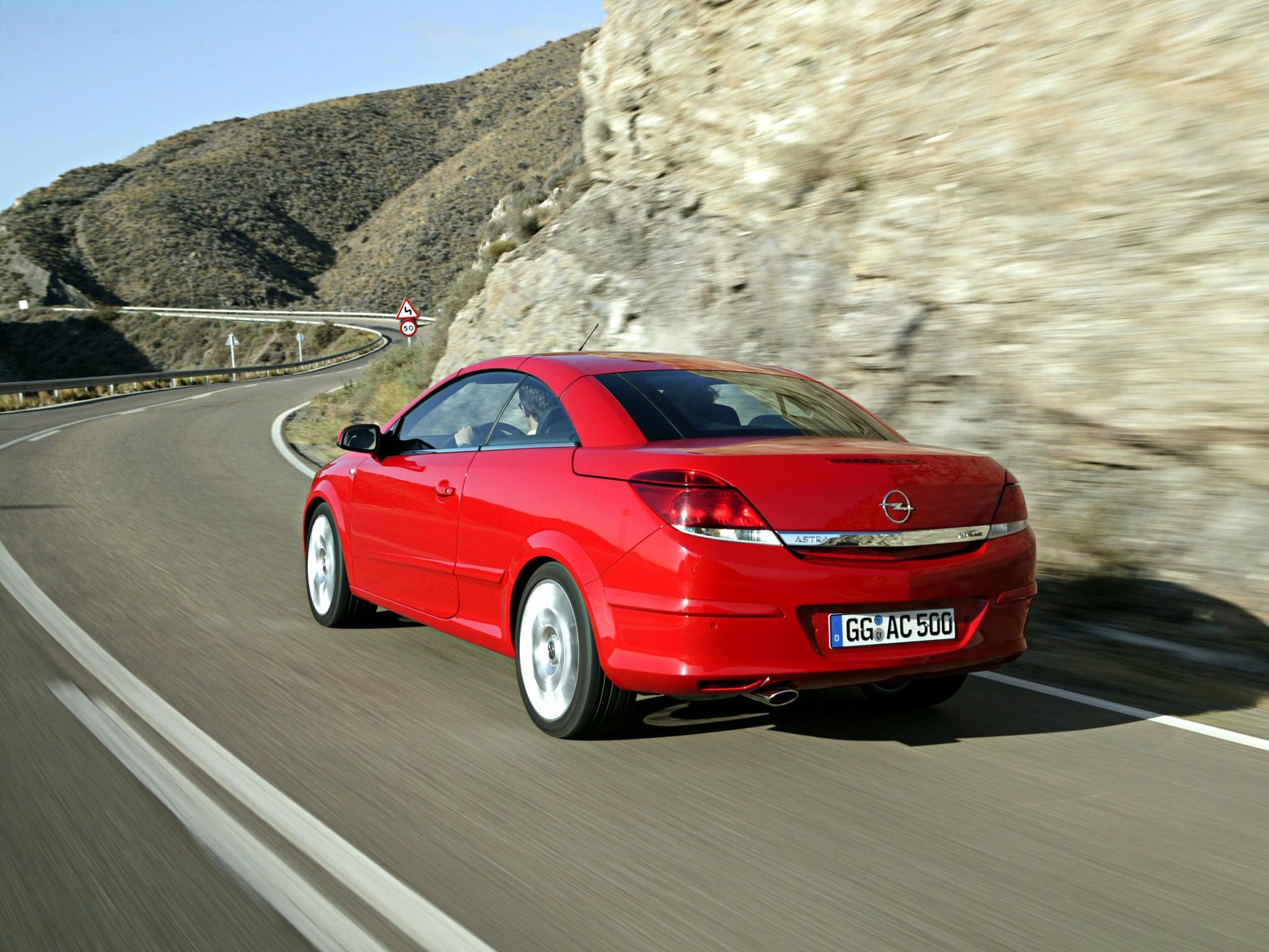 Opel Astra Twin Top / Cabriolet photo 19