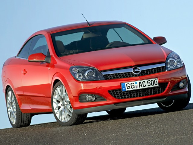 Opel Astra Twin Top / Cabriolet photo 30