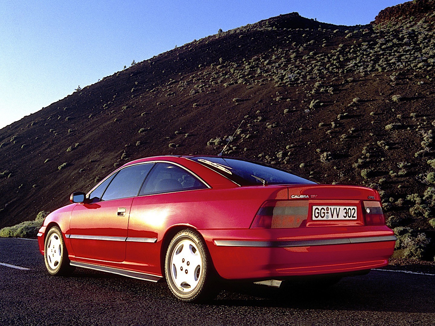 Opel Calibra photo 23