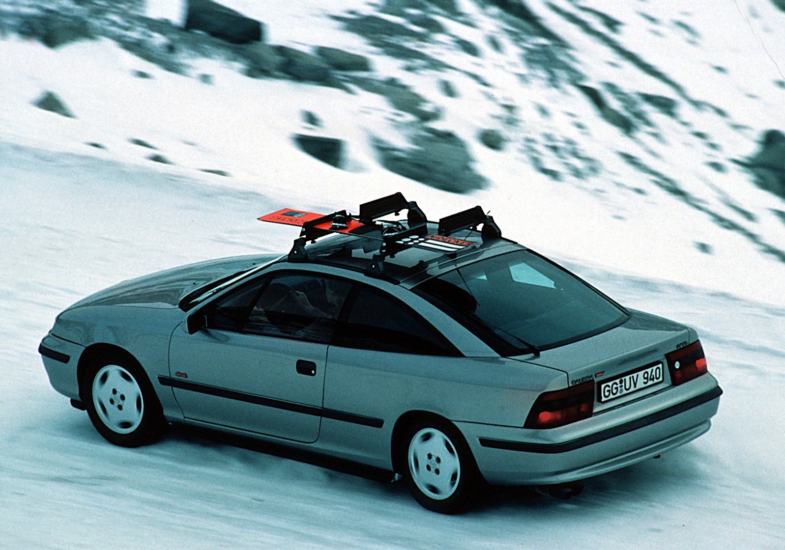 Opel Calibra photo 28