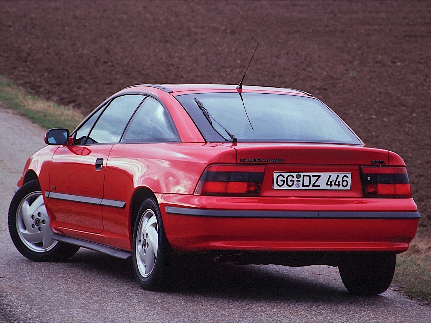 Opel Calibra photo 30