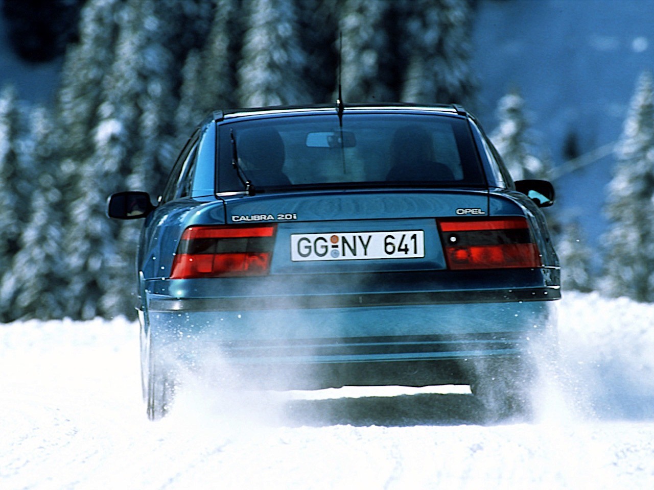 Opel Calibra photo 38