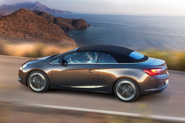 Opel Cascada photo 2