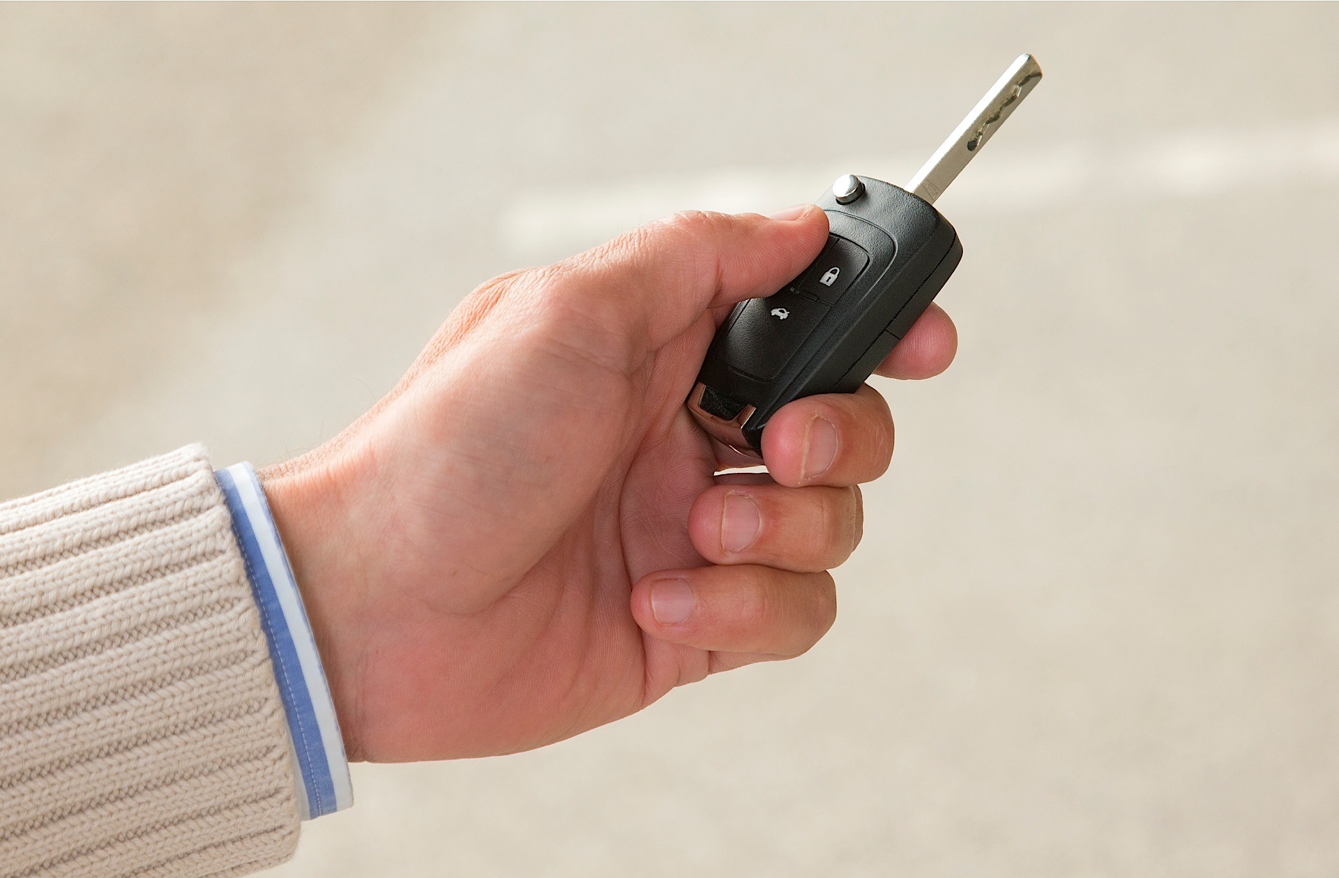 Opel Cascada photo 25