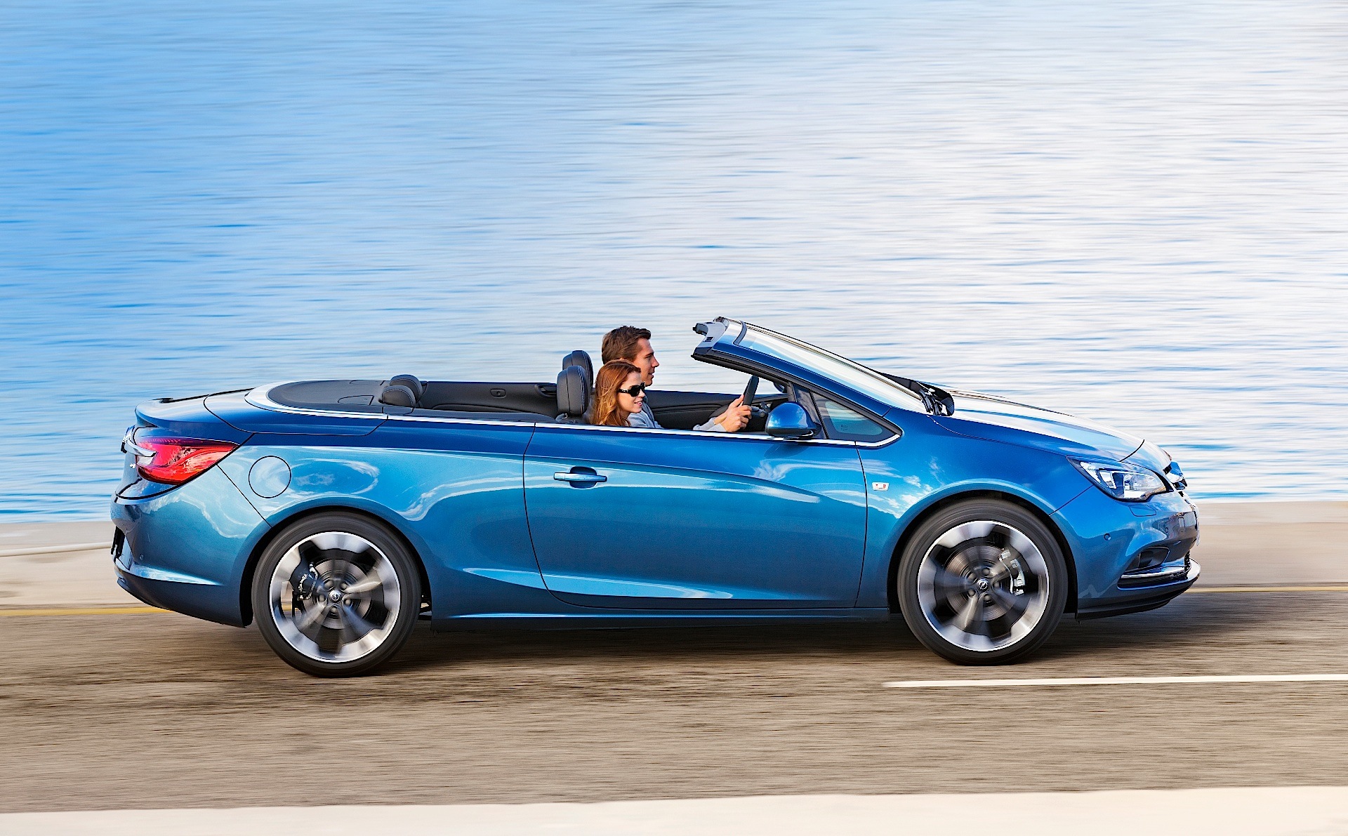 Opel Cascada photo 33