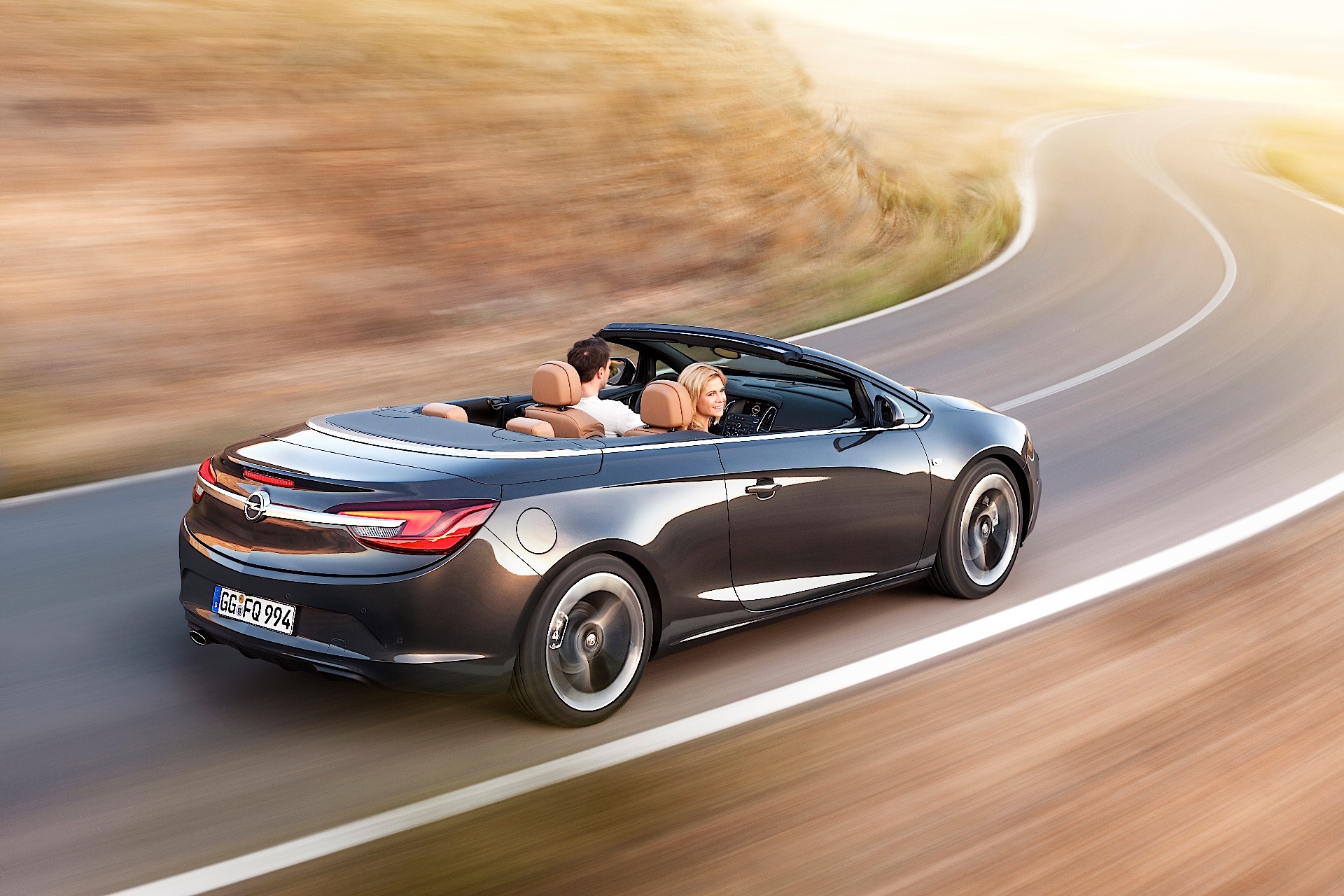 Opel Cascada photo 5
