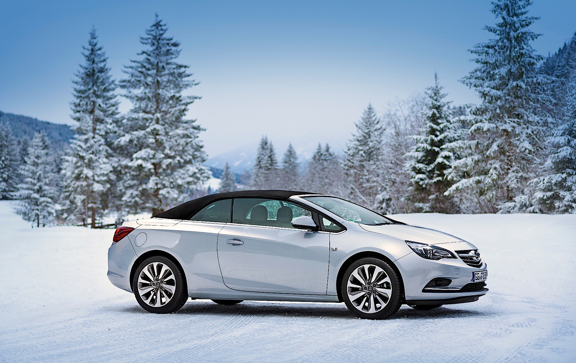Opel Cascada photo 40