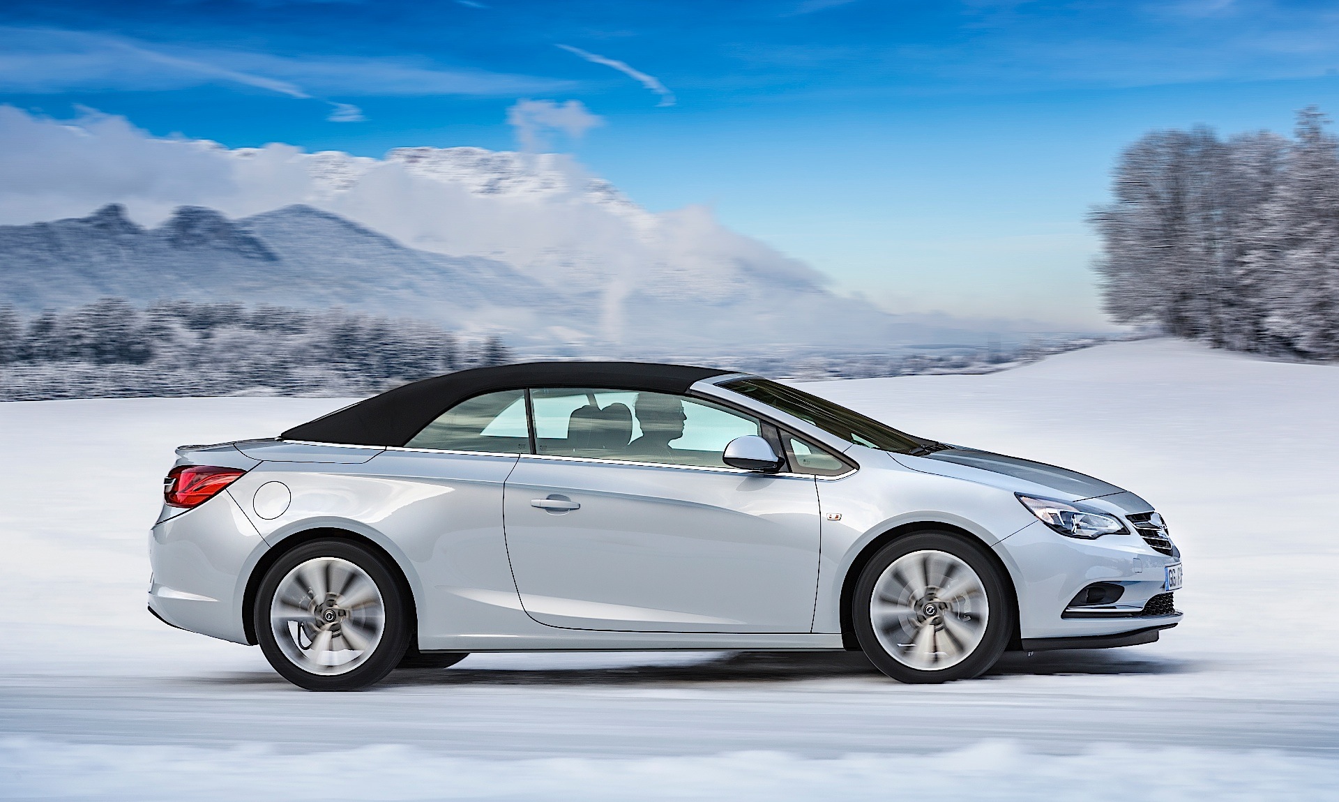 Opel Cascada photo 41