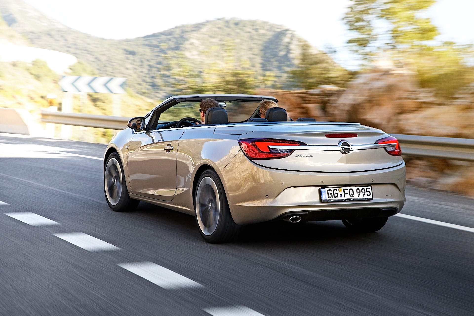 Opel Cascada photo 47