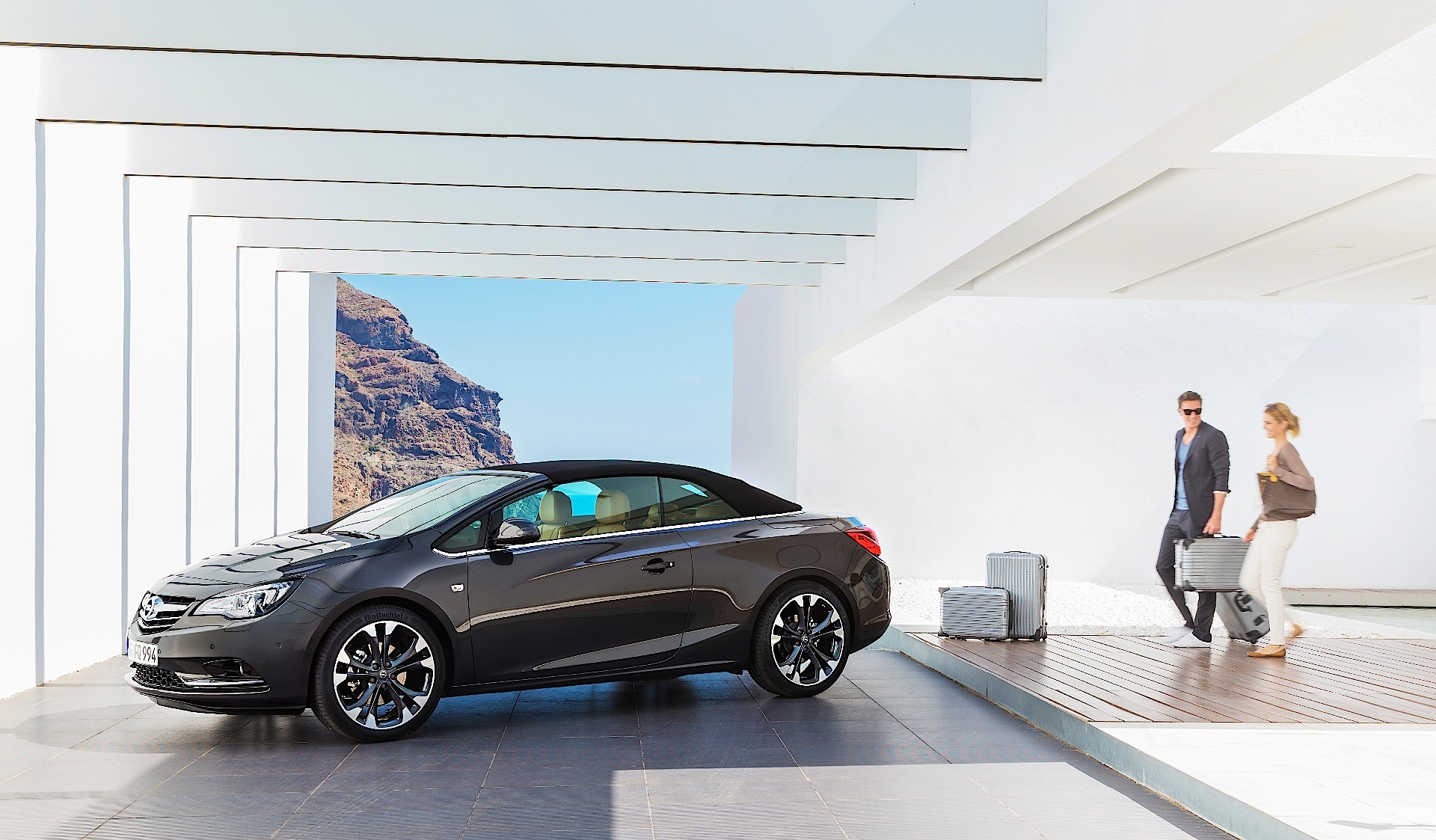 Opel Cascada photo 7
