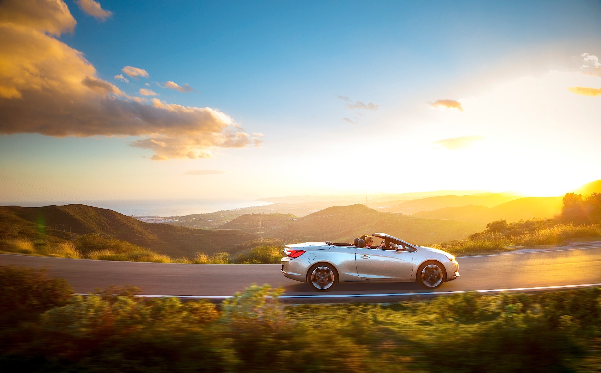 Opel Cascada photo 8