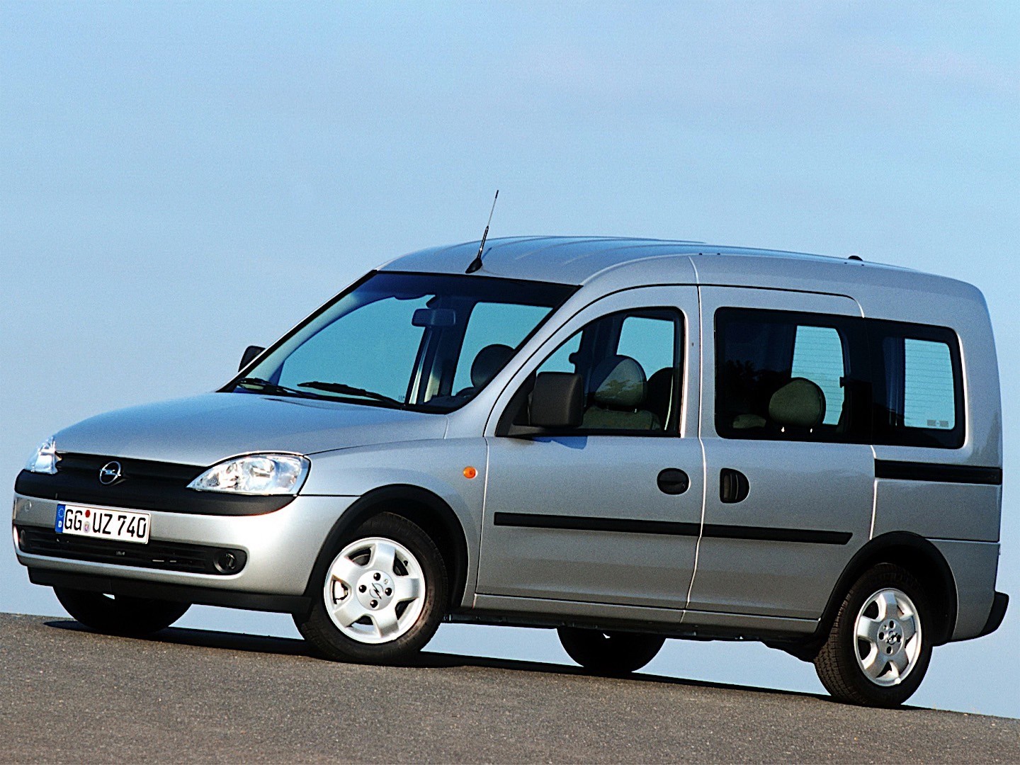 Opel Combo photo 18